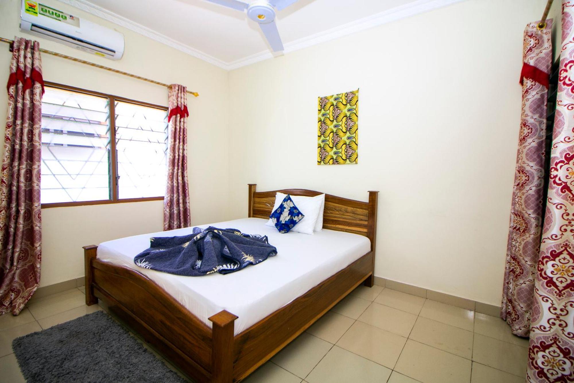 Indigo Cottage And Apartment Kumasi Eksteriør billede